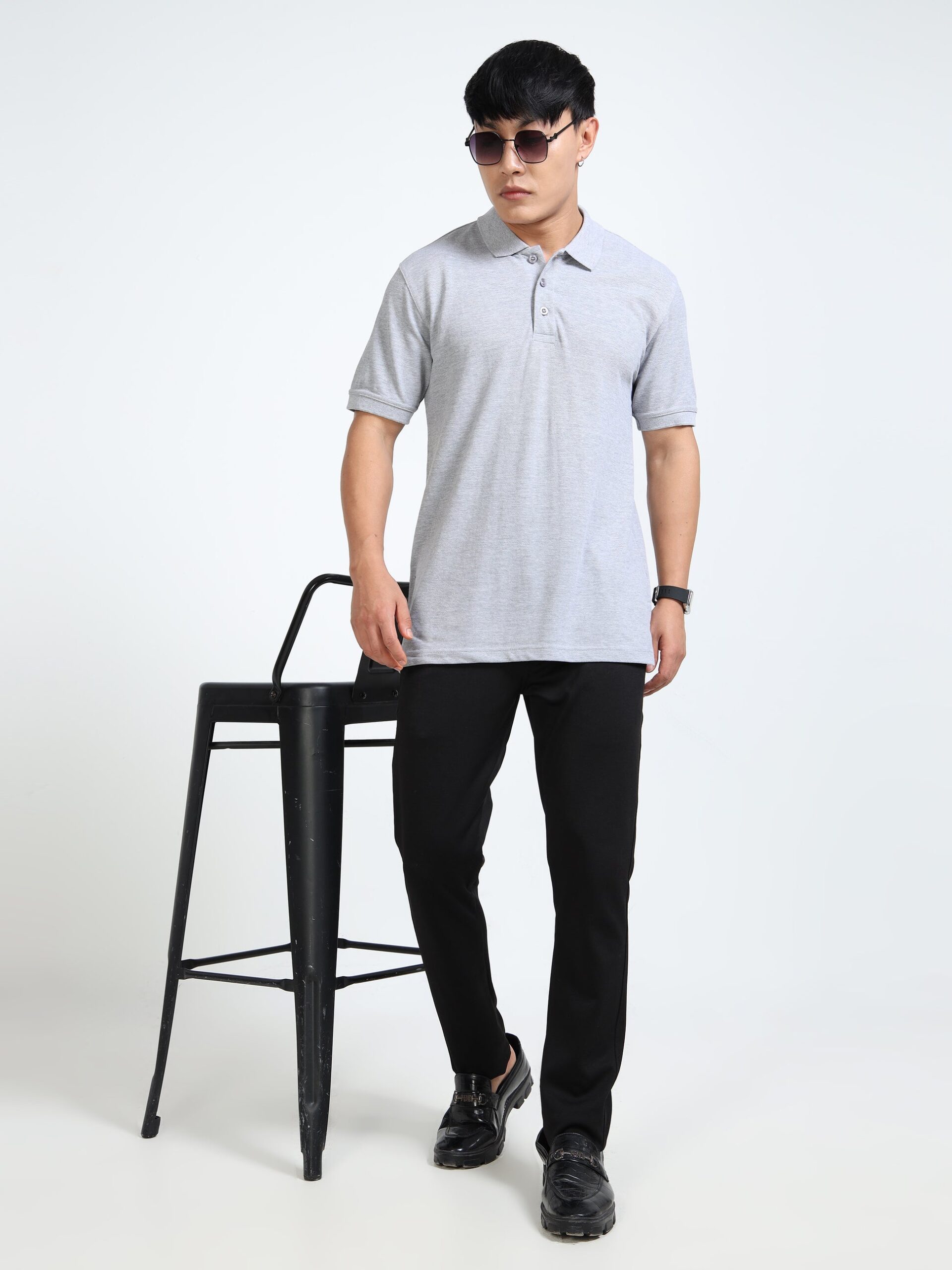 Model wearing Organic Polo T-Shirts Plain Grey